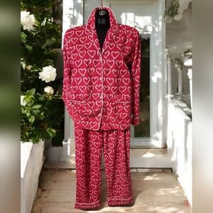 DKNY Ladies Cozy Fleece Red & White Hearts 2 Piece Fleece Pajama Set